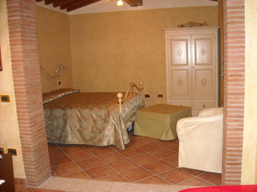 Appartamenti Roberta Cisanello Pisa Habitación foto